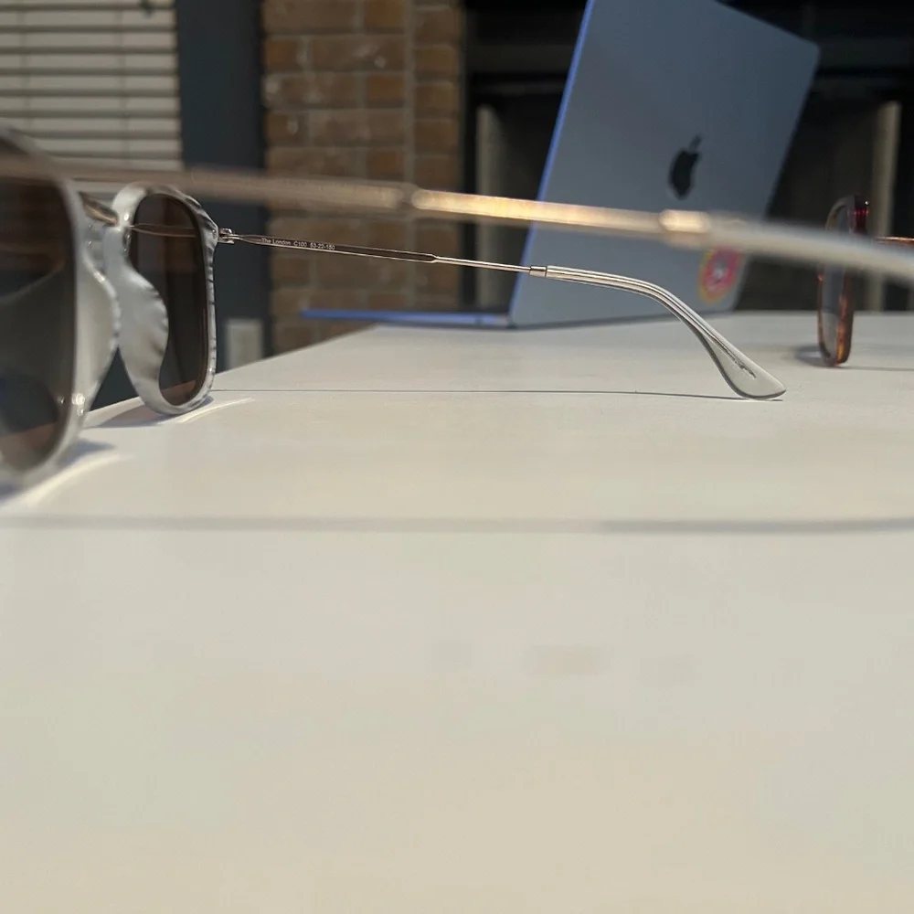 Prive Revaux wire sunglasses - Picture 2 of 4